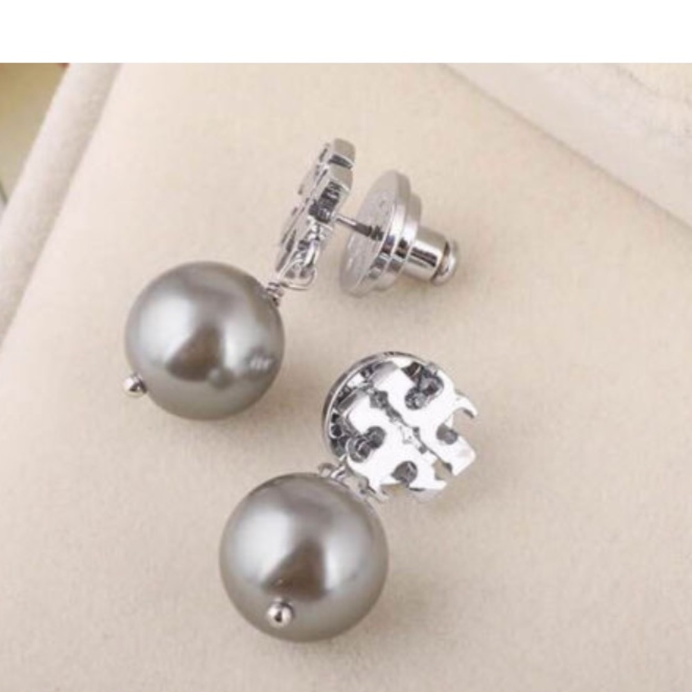 Tory Burch Pearl Drop Earrings Silver - Picture 2 of 2